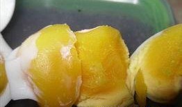 假鸡蛋是怎么做的视频,视频带你走进神秘实验室